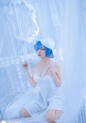 嗯灬啊老师别揉我奶了啊国产剧情_1080P电视剧在线观看